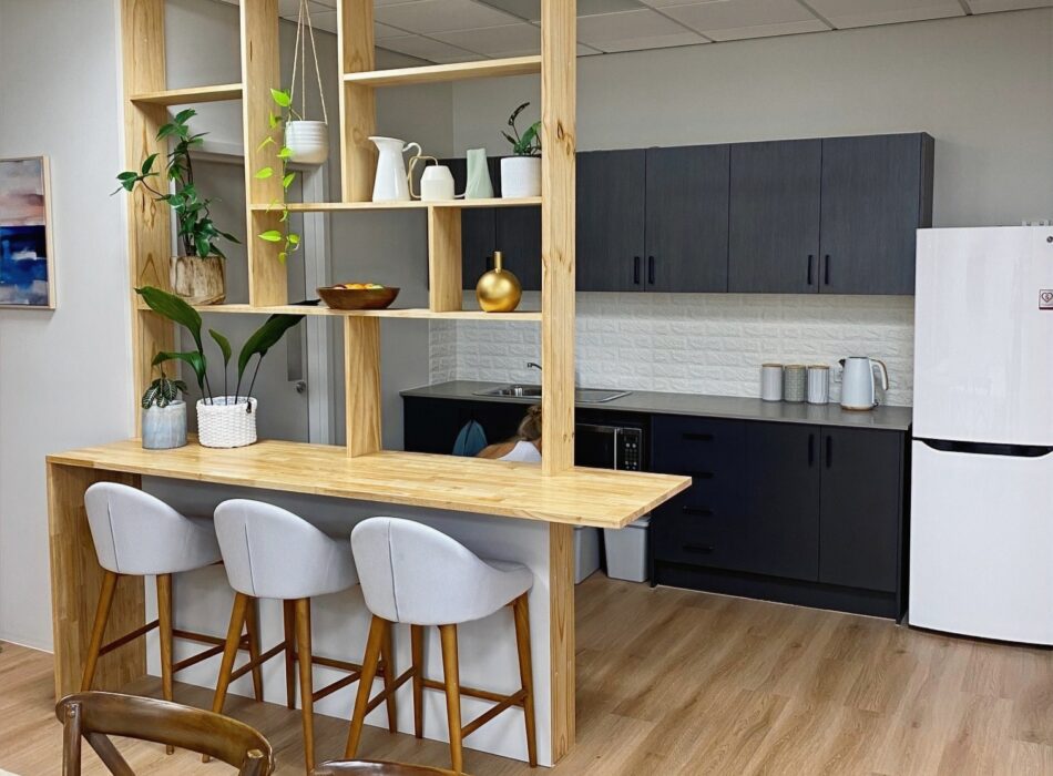 Kitchen Bar Area